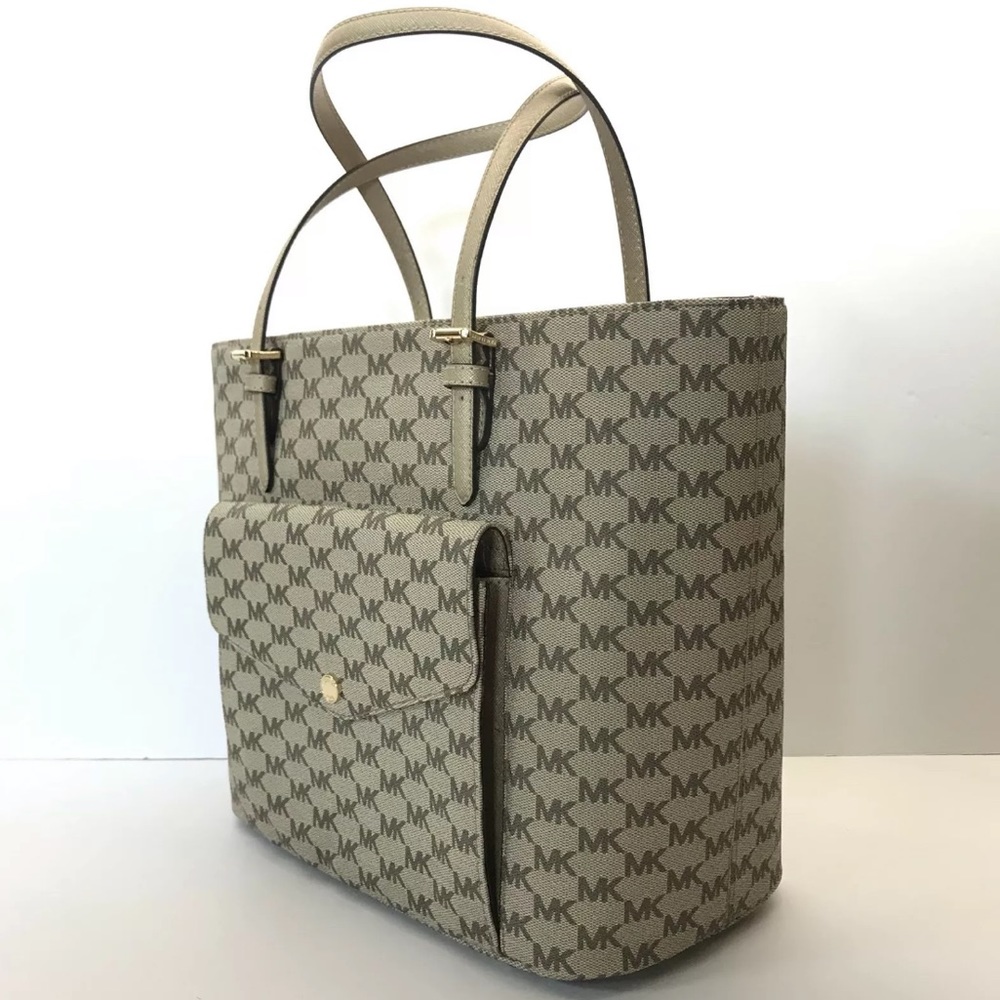 MICHAEL KORS JET SET Pocket Multifunction Tote